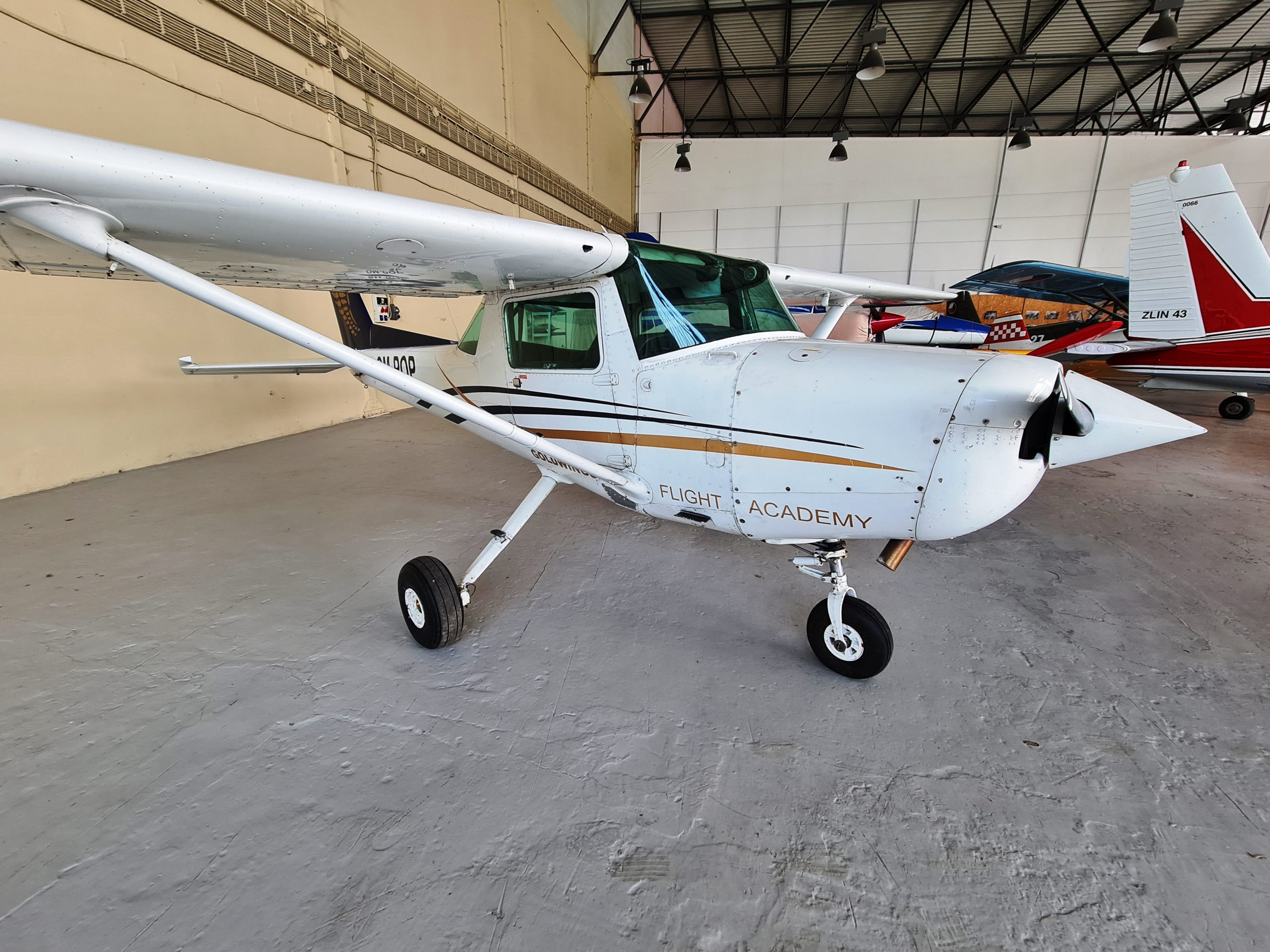 Cessna 152, OM-POP, JetAge